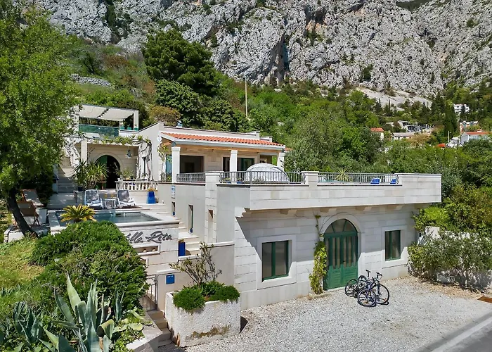 Rita Vila *