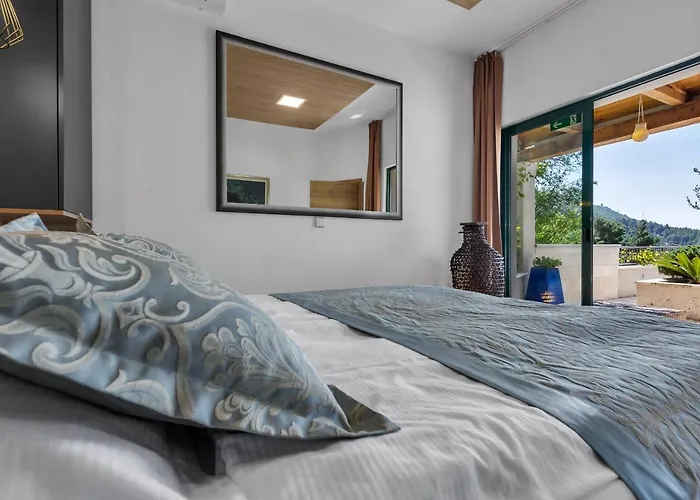 Rita *